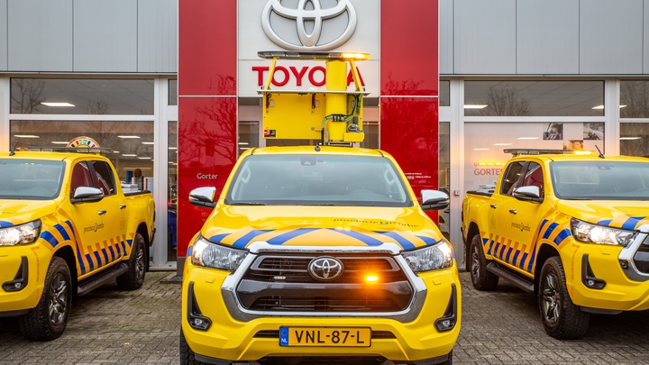 Toyotaaflevering_gemeentedrenthe©Imageby-ilse_+31614998614_22.jpg